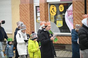 Orszak Trzech Króli przeszedł ulicami Kamienia