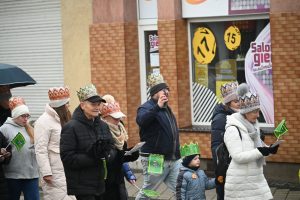 Orszak Trzech Króli przeszedł ulicami Kamienia