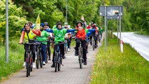 gmina dziwnów się otwiera zwiedź sołectwa na rowerach