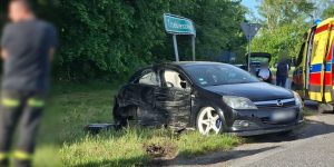 Zderzenie na DW 103. Utrudnienia przy zjeździe na Trzebieszewo