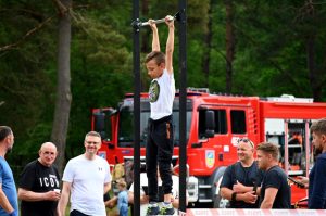 akademia młodego bohatera dziwnów