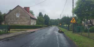 Naprawa drogi Upadły–Golczewo się opóźnia. Przyczyną "awaria kombajnu"