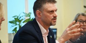 Dzioch o podziale środków na ochronę ludności. W wakacje nie może być wojny