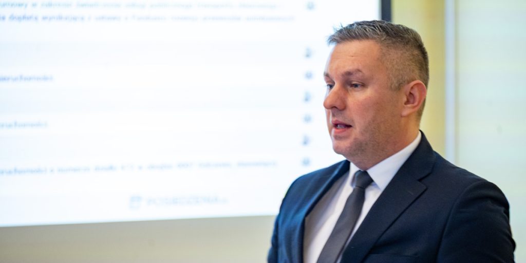 Zarobki włodarzy gmin powiatu kamieńskiego