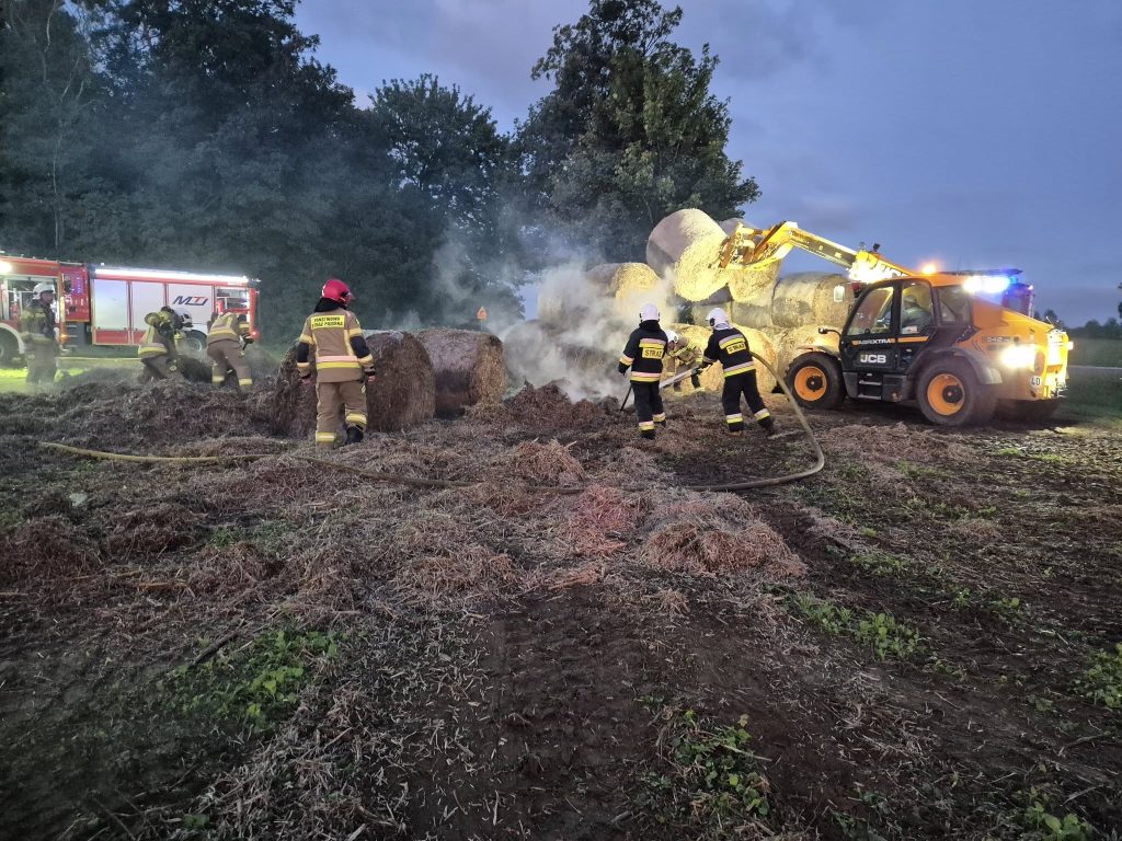pożar słomy laska kolonia