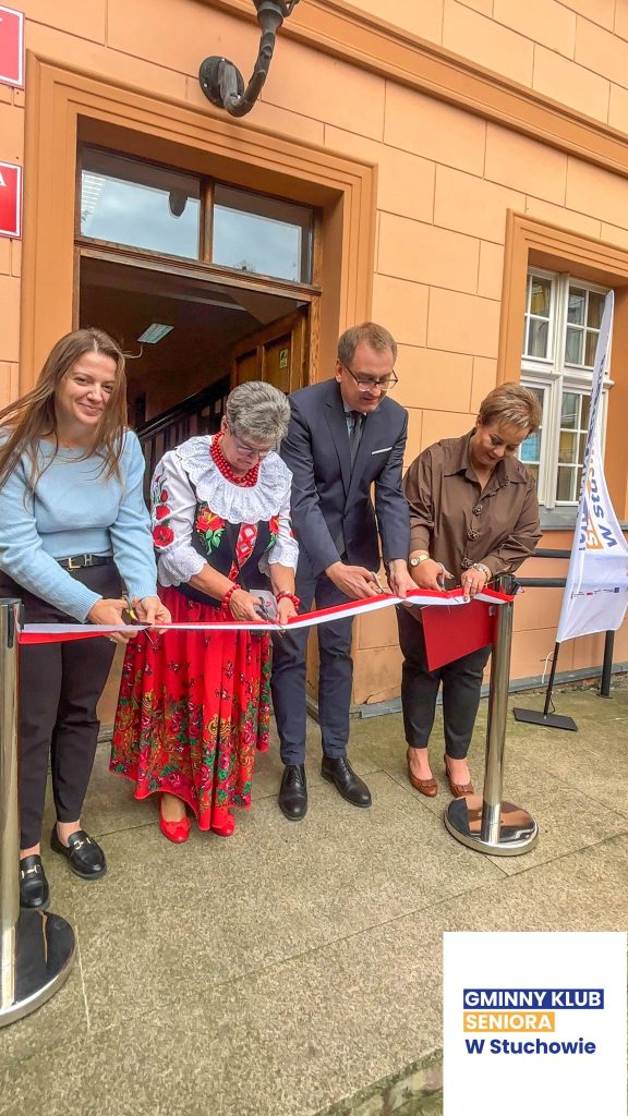 otwarto gminny klub seniora w stuchowie