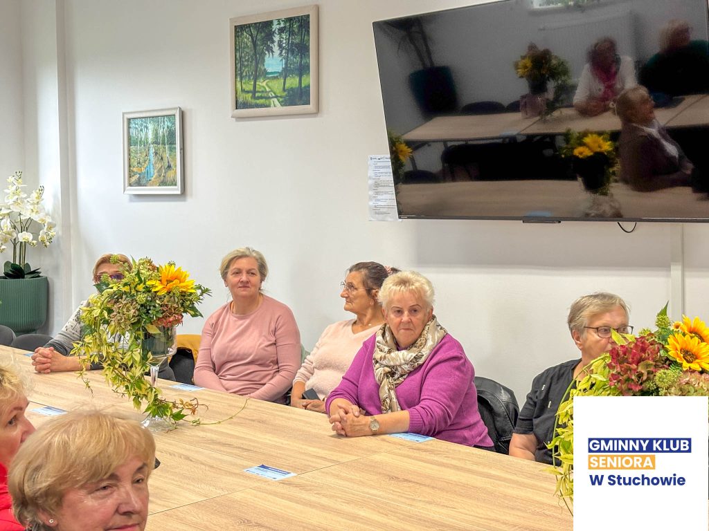 otwarto gminny klub seniora w stuchowie