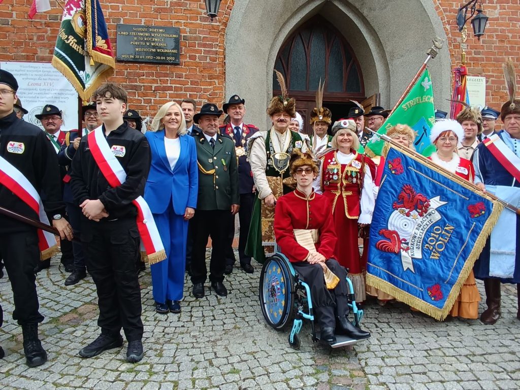 kurkowe bractwo strzeleckie w wolinie