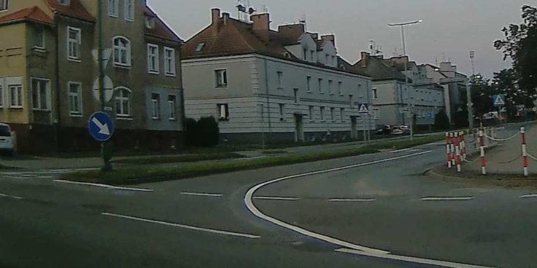 Linie na rondzie już odmalowane. Szybka reakcja po naszej publikacji