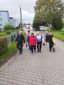 wielkie sprzątanie i nasadzanie